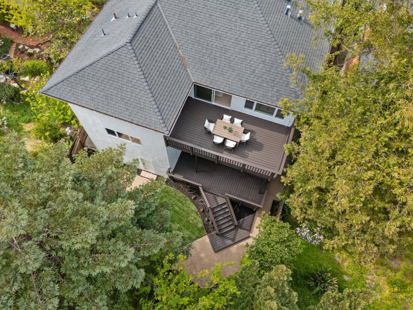Detail Gallery Image 51 of 53 For 2109 Arthur Ave, Belmont,  CA 94002 - 5 Beds | 3 Baths