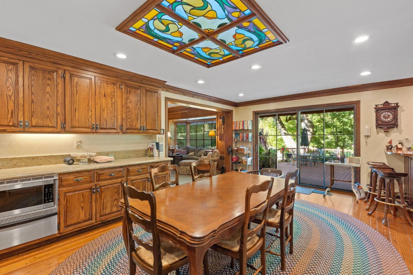 Detail Gallery Image 36 of 106 For 2155 Geri Ln, Hillsborough,  CA 94010 - 3 Beds | 3/1 Baths