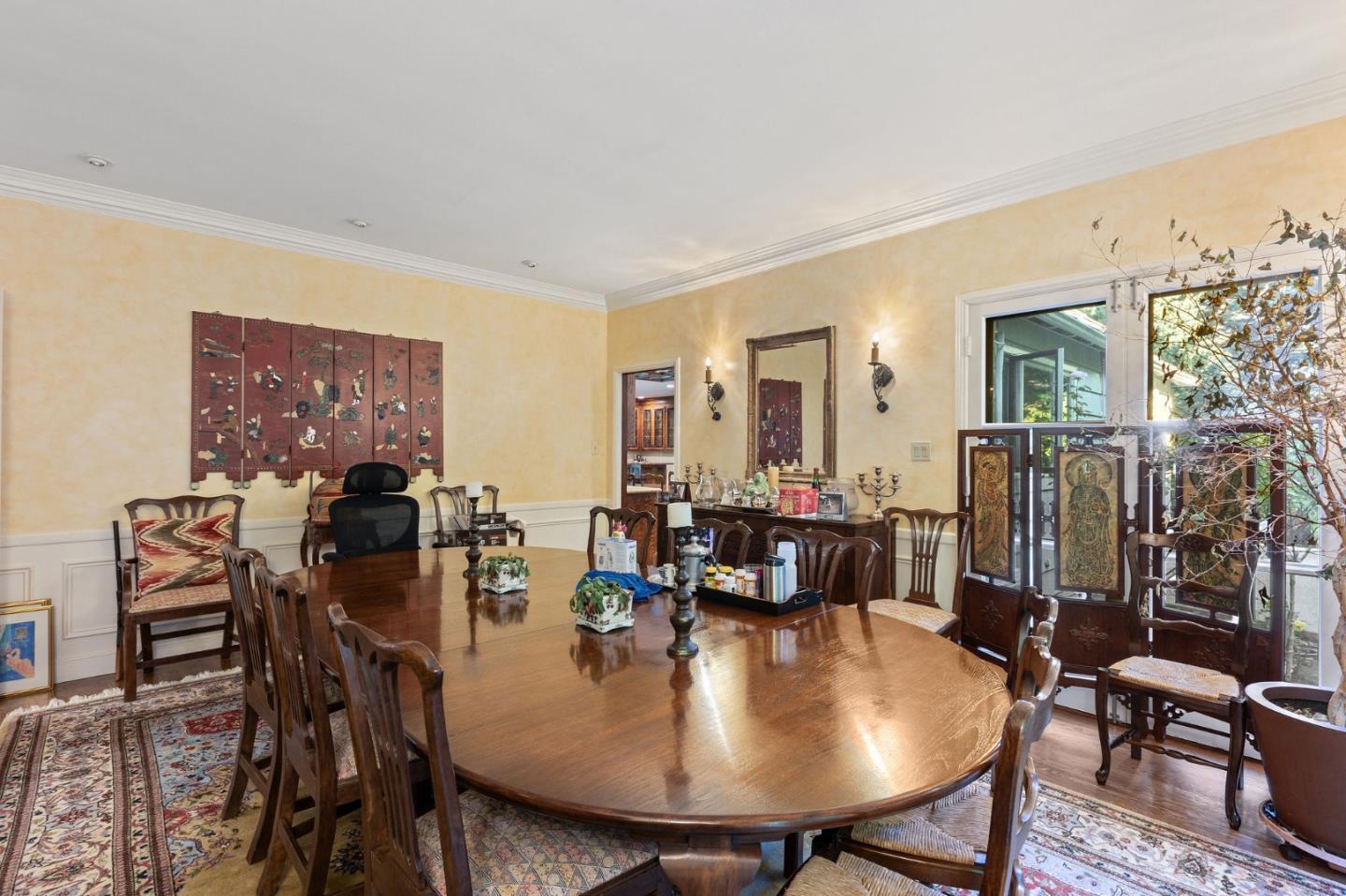 Detail Gallery Image 45 of 106 For 2155 Geri Ln, Hillsborough,  CA 94010 - 3 Beds | 3/1 Baths