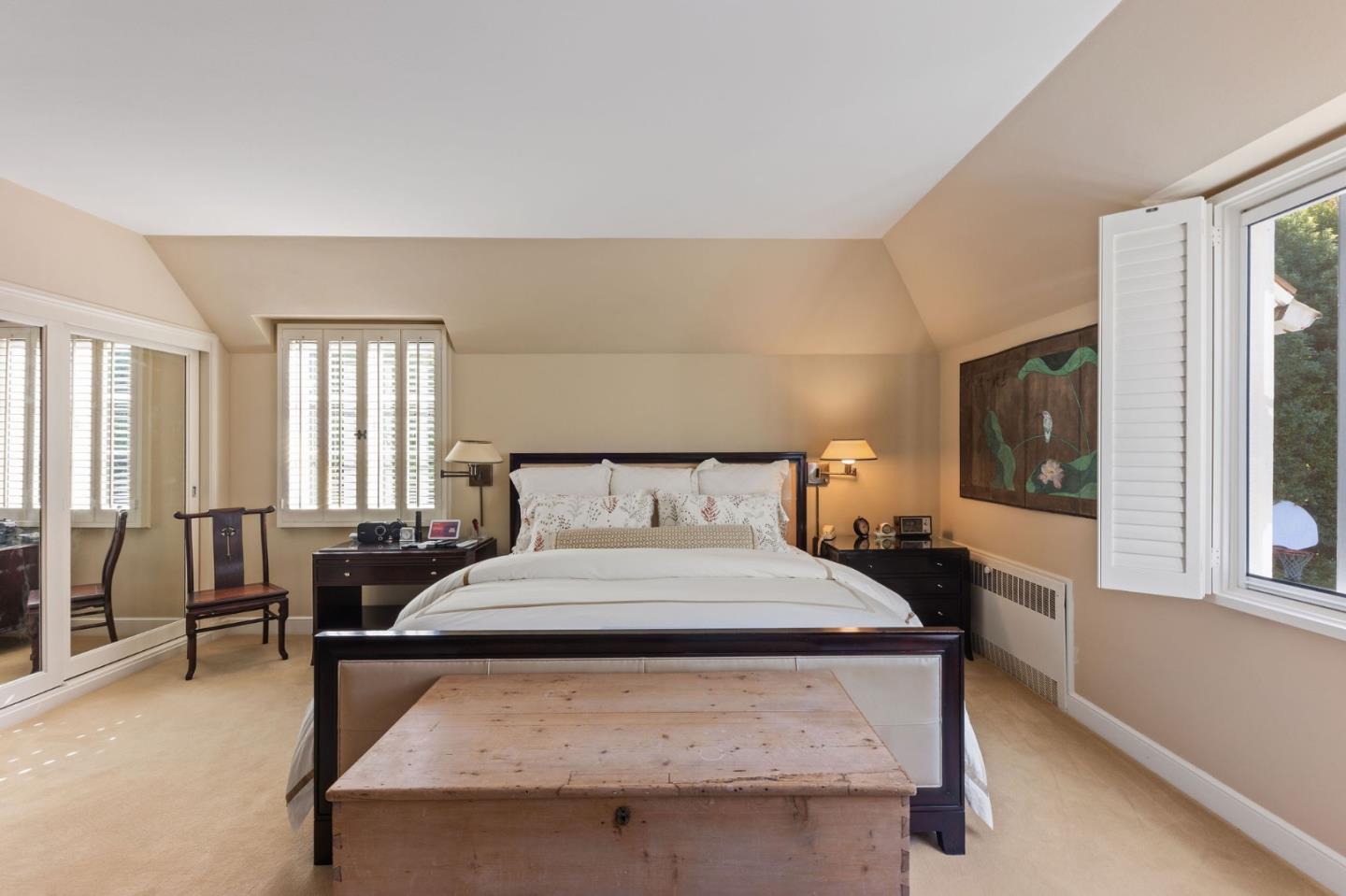 Detail Gallery Image 51 of 106 For 2155 Geri Ln, Hillsborough,  CA 94010 - 3 Beds | 3/1 Baths