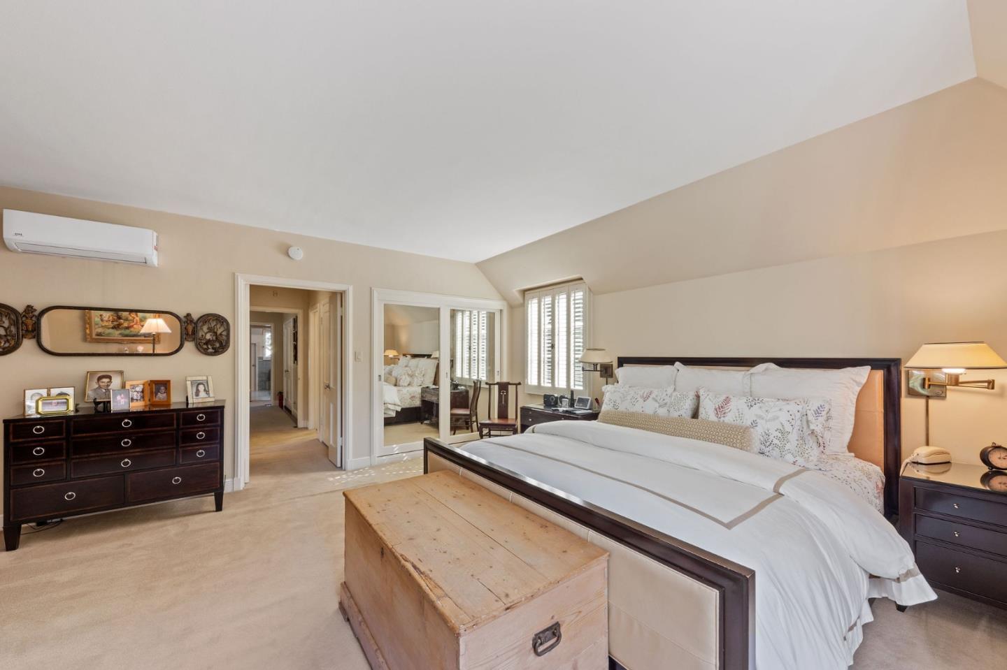 Detail Gallery Image 57 of 106 For 2155 Geri Ln, Hillsborough,  CA 94010 - 3 Beds | 3/1 Baths