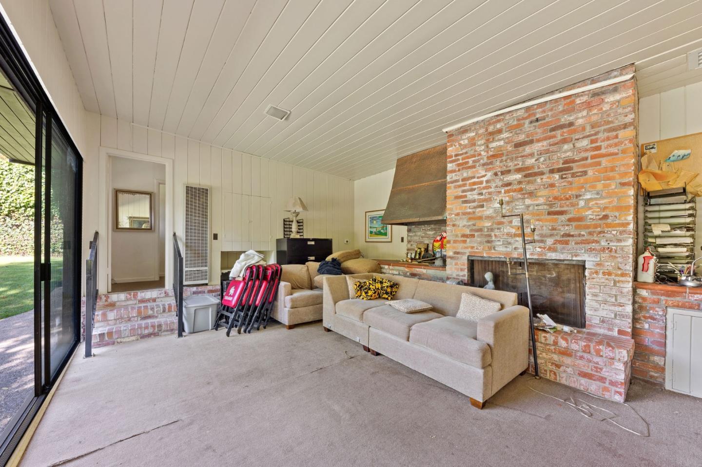 Detail Gallery Image 98 of 106 For 2155 Geri Ln, Hillsborough,  CA 94010 - 3 Beds | 3/1 Baths