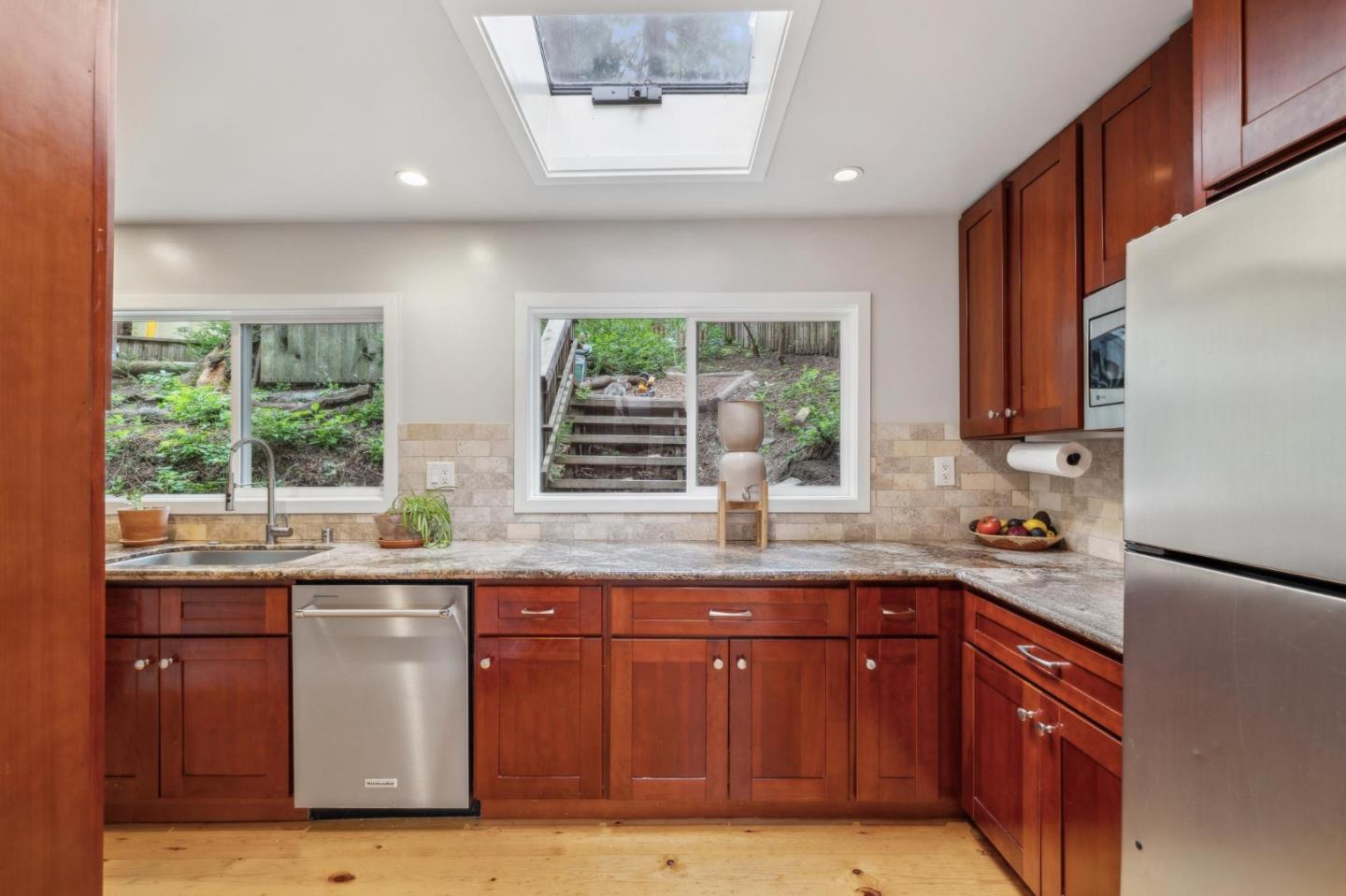 Detail Gallery Image 25 of 48 For 16 Redwood Dr, La Honda,  CA 94020 - 3 Beds | 2 Baths