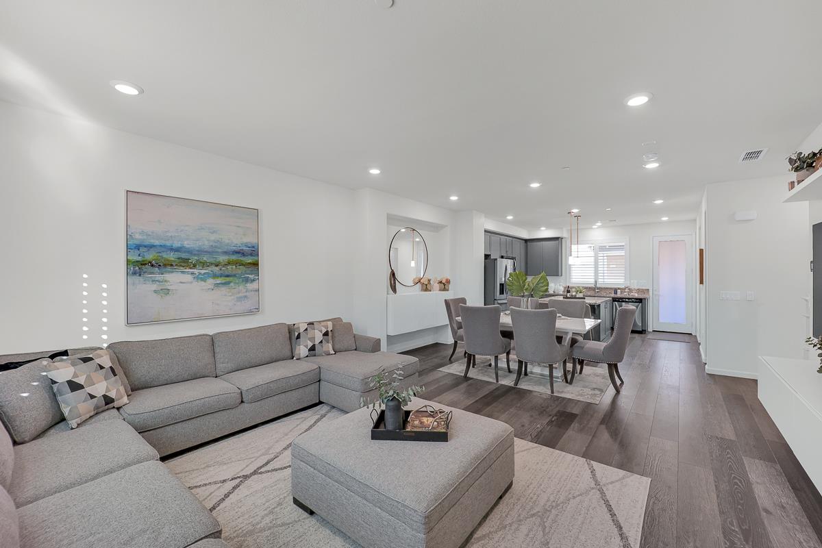 Detail Gallery Image 11 of 50 For 1312 Milkweed St, Milpitas,  CA 95035 - 3 Beds | 3/1 Baths