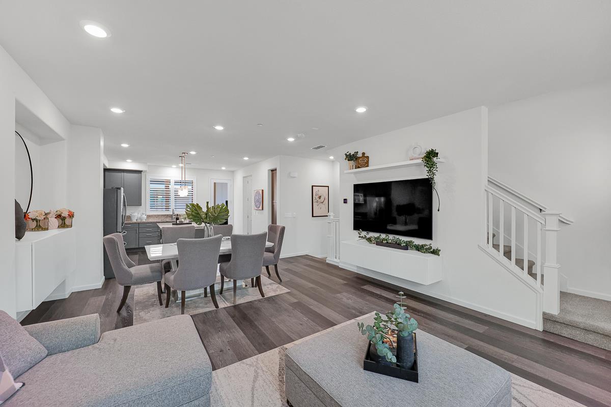 Detail Gallery Image 12 of 50 For 1312 Milkweed St, Milpitas,  CA 95035 - 3 Beds | 3/1 Baths