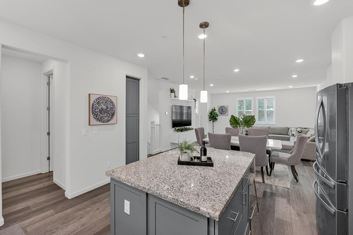 Detail Gallery Image 17 of 50 For 1312 Milkweed St, Milpitas,  CA 95035 - 3 Beds | 3/1 Baths
