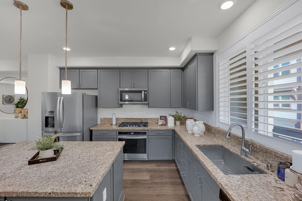 Detail Gallery Image 22 of 50 For 1312 Milkweed St, Milpitas,  CA 95035 - 3 Beds | 3/1 Baths