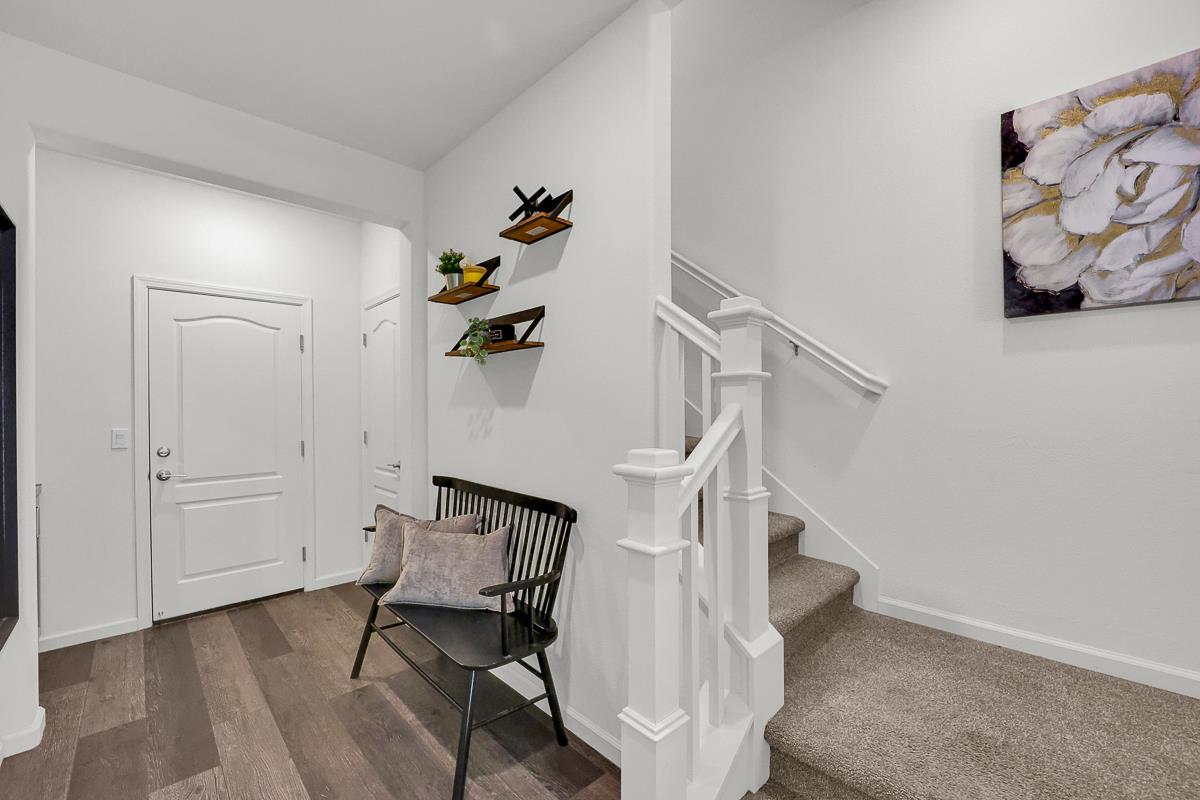 Detail Gallery Image 7 of 50 For 1312 Milkweed St, Milpitas,  CA 95035 - 3 Beds | 3/1 Baths