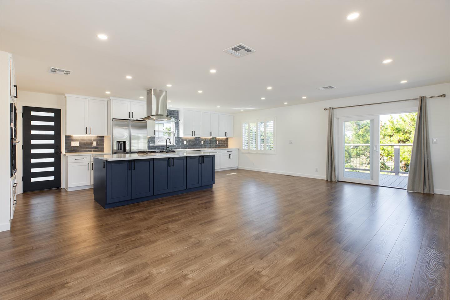 Detail Gallery Image 11 of 41 For 2395 Delaware #72,  Santa Cruz,  CA 95060 - 3 Beds | 2 Baths
