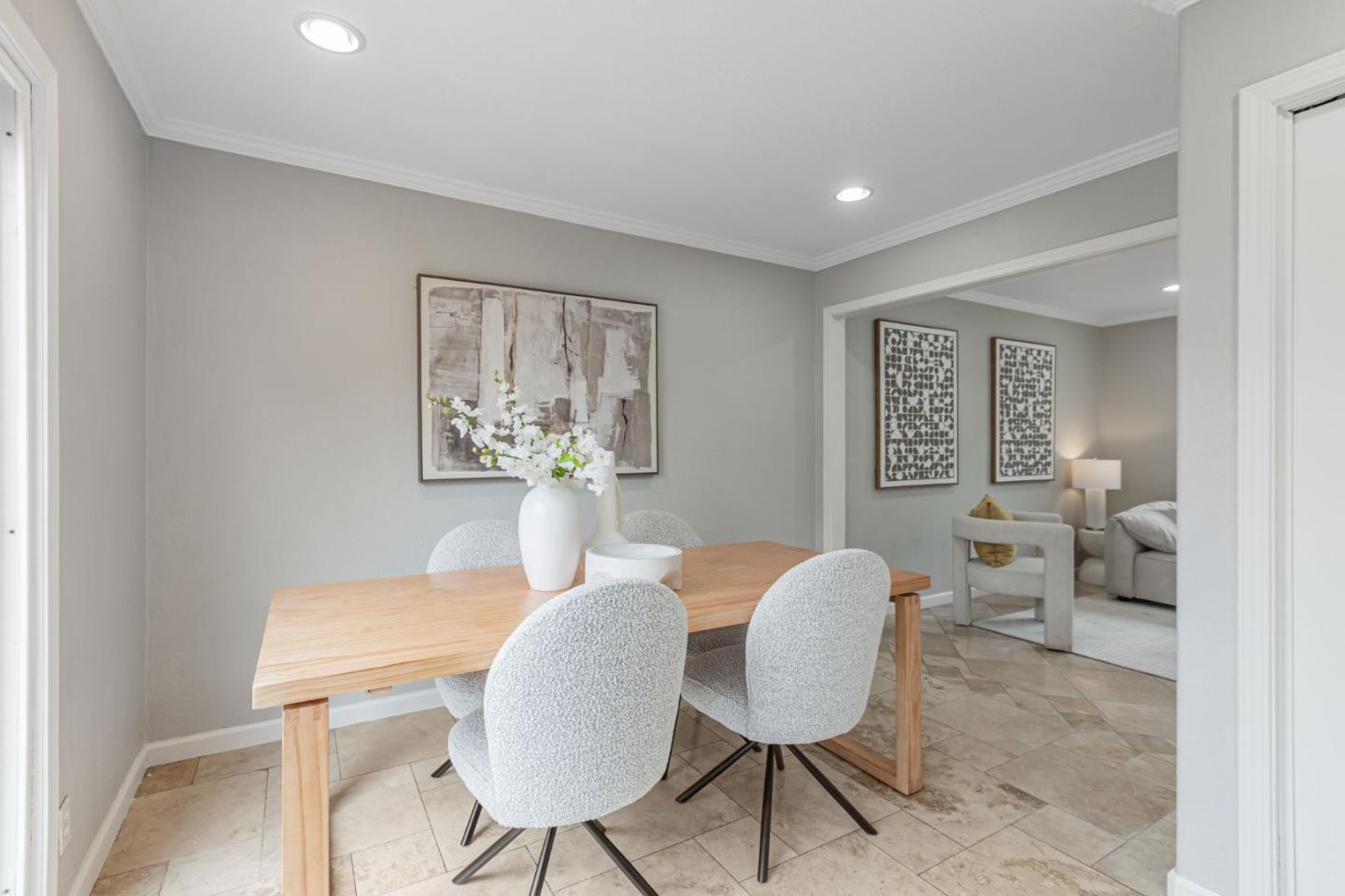 Detail Gallery Image 11 of 26 For 2749 Fricka Ct, San Jose,  CA 95121 - 3 Beds | 1/1 Baths
