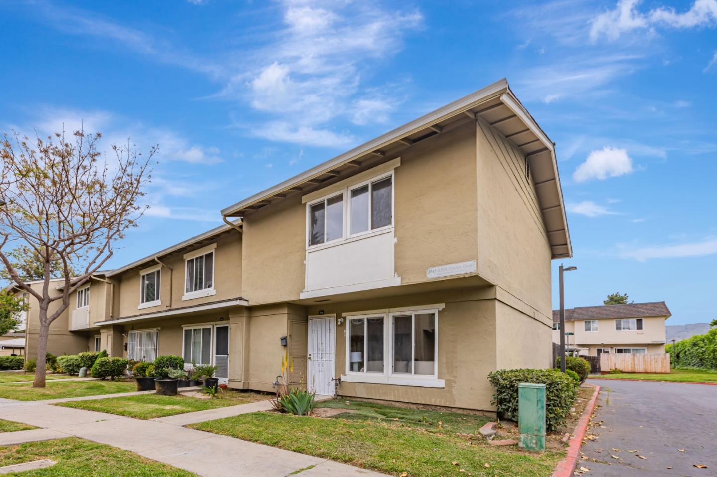 Detail Gallery Image 3 of 26 For 2749 Fricka Ct, San Jose,  CA 95121 - 3 Beds | 1/1 Baths