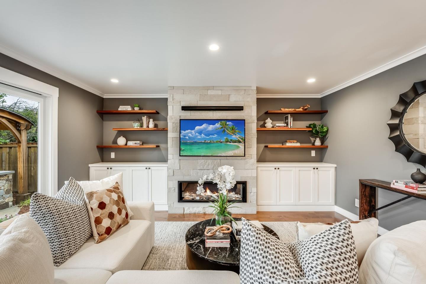 Detail Gallery Image 18 of 49 For 66 Bayport Ct, San Carlos,  CA 94070 - 4 Beds | 3 Baths