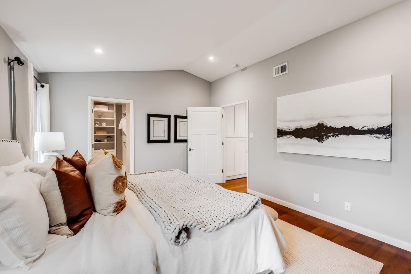 Detail Gallery Image 25 of 49 For 66 Bayport Ct, San Carlos,  CA 94070 - 4 Beds | 3 Baths