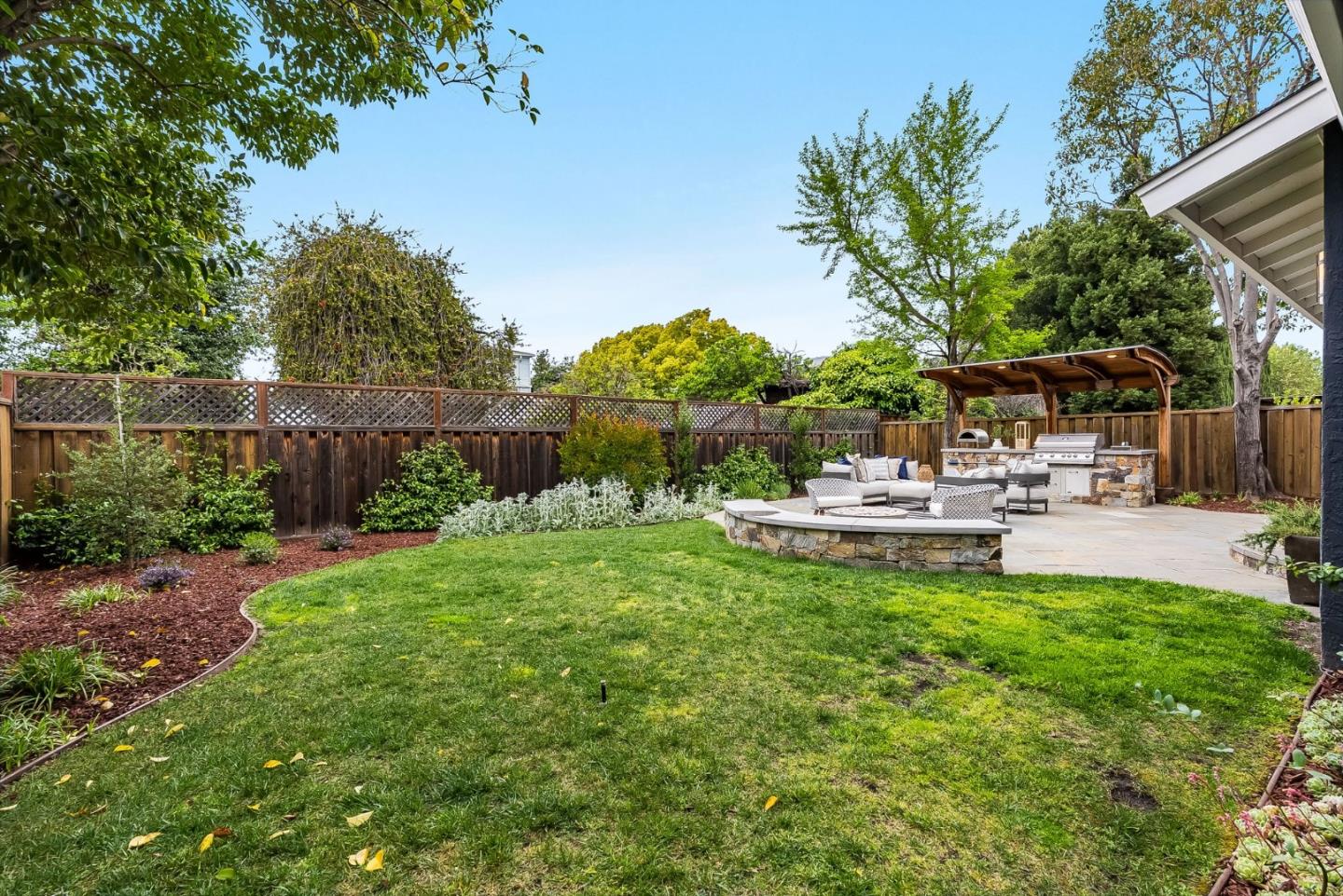 Detail Gallery Image 46 of 49 For 66 Bayport Ct, San Carlos,  CA 94070 - 4 Beds | 3 Baths