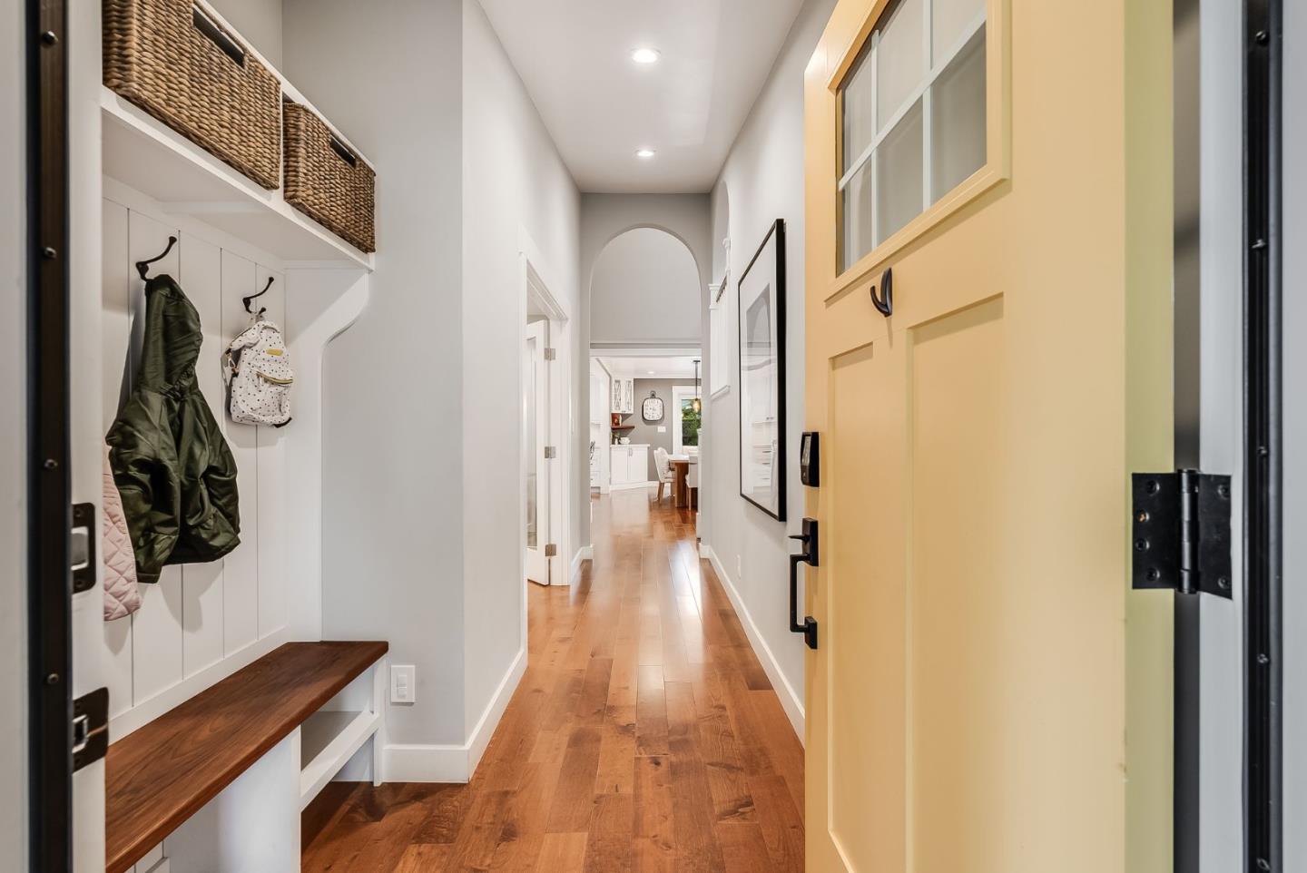 Detail Gallery Image 6 of 49 For 66 Bayport Ct, San Carlos,  CA 94070 - 4 Beds | 3 Baths