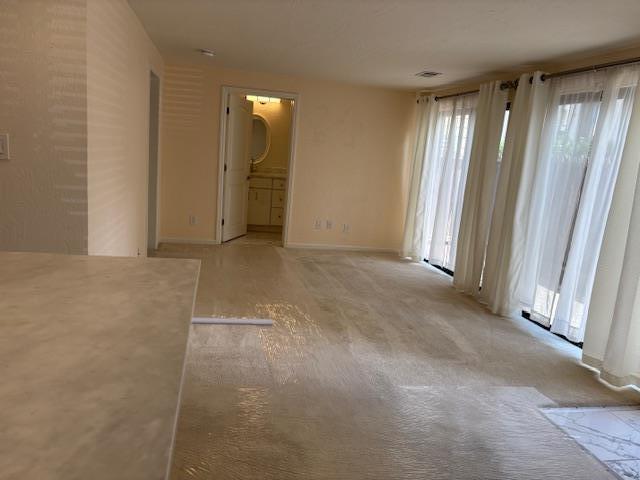Detail Gallery Image 4 of 12 For 119 Highland Ave #B,  Burlingame,  CA 94010 - 1 Beds | 1 Baths