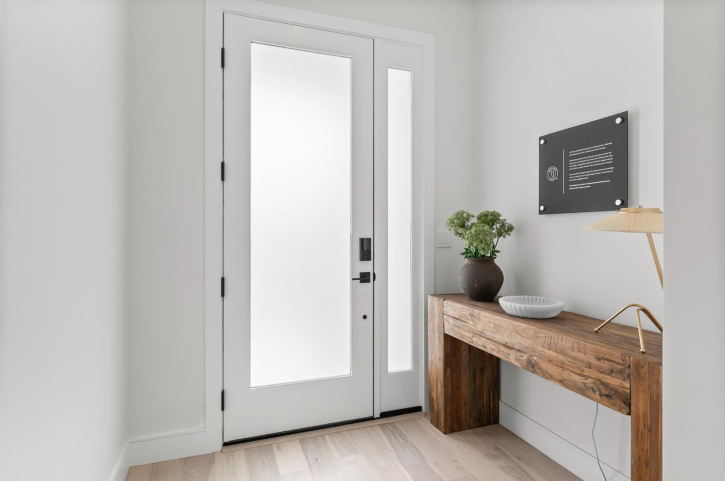 Detail Gallery Image 11 of 49 For 191 Alexander Ave, Redwood City,  CA 94061 - 4 Beds | 3/1 Baths