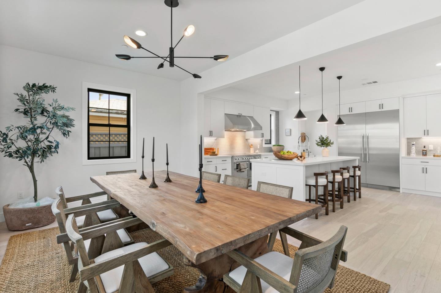 Detail Gallery Image 25 of 49 For 191 Alexander Ave, Redwood City,  CA 94061 - 4 Beds | 3/1 Baths