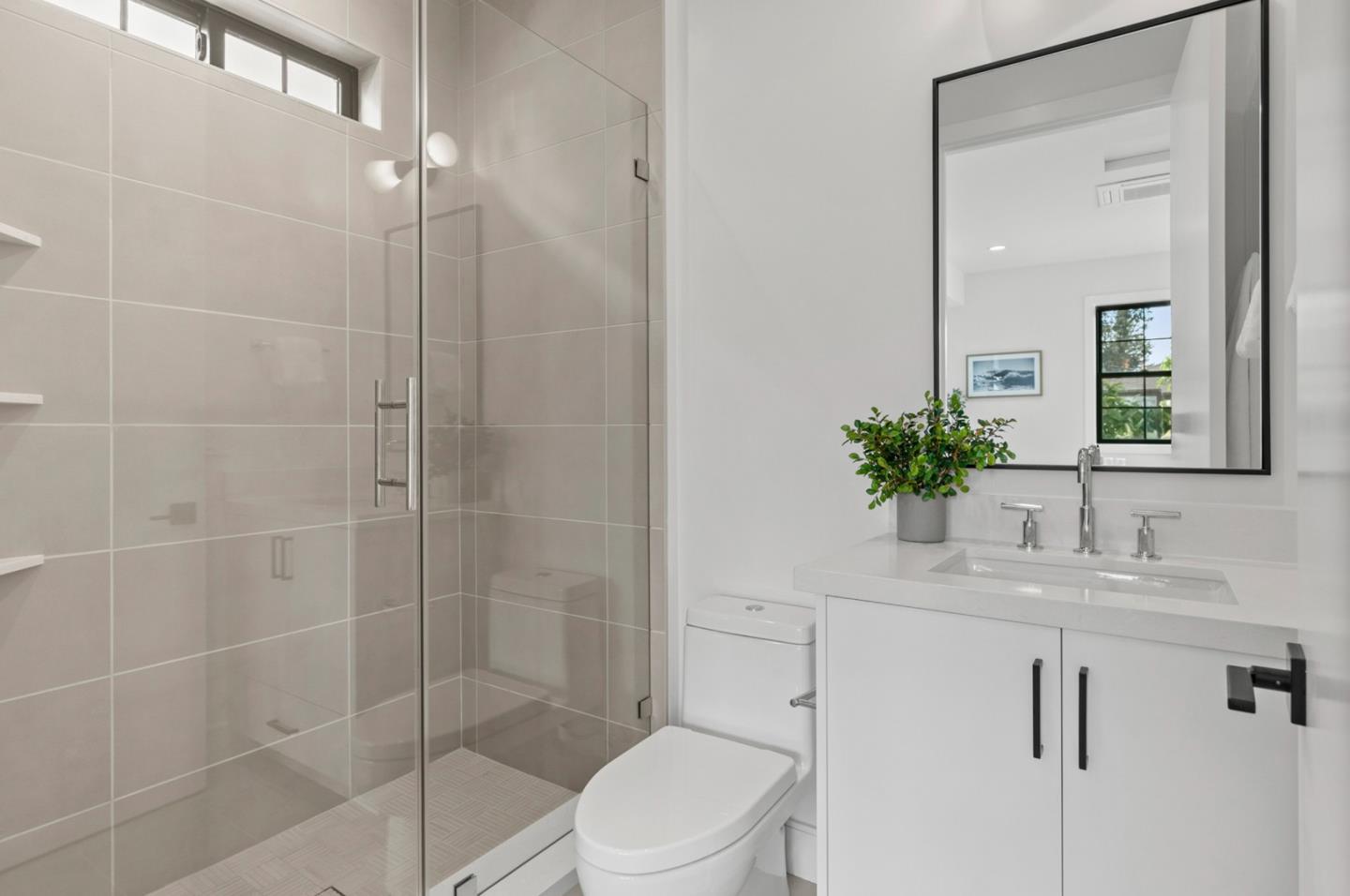 Detail Gallery Image 44 of 49 For 191 Alexander Ave, Redwood City,  CA 94061 - 4 Beds | 3/1 Baths