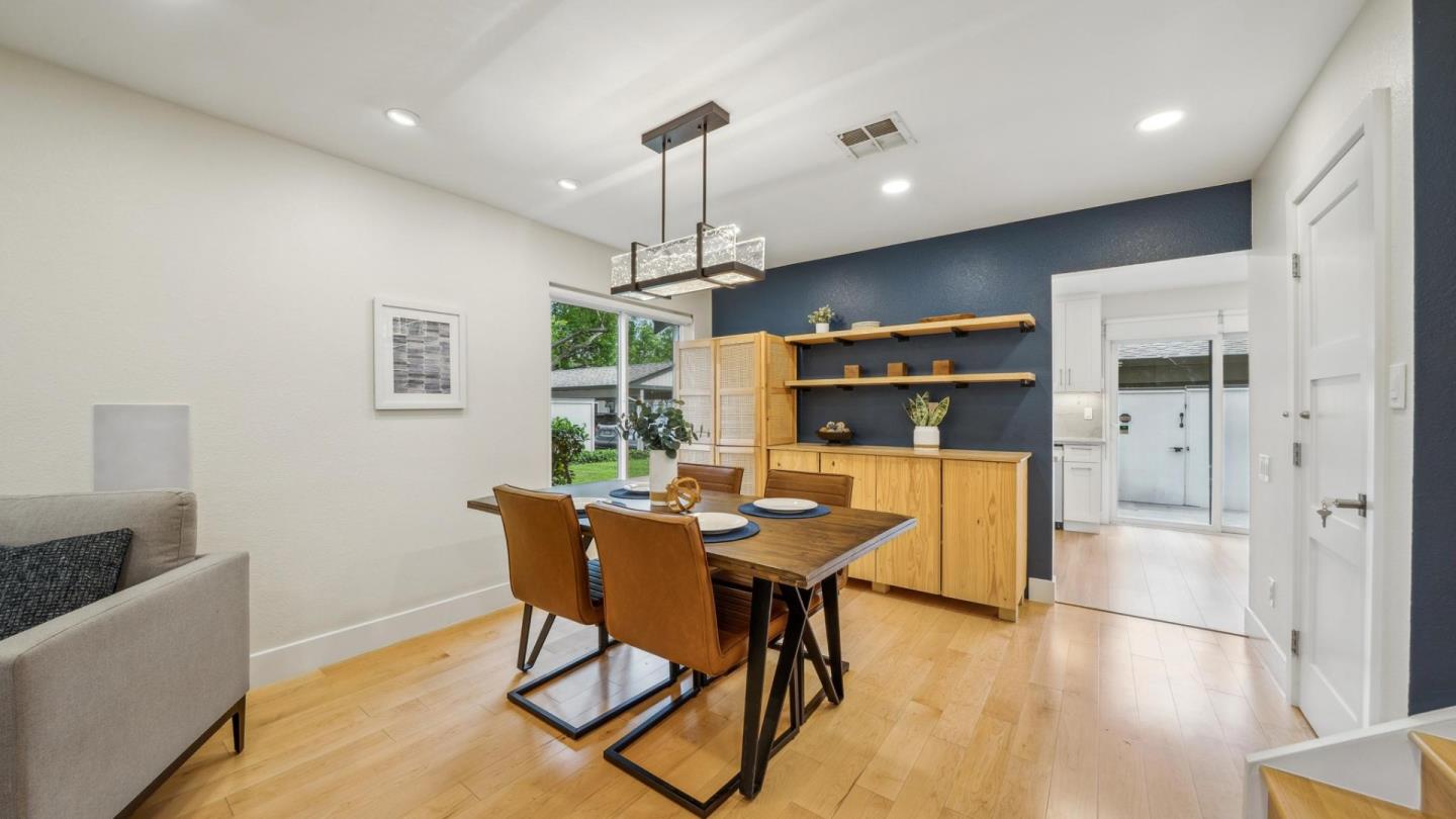 Detail Gallery Image 6 of 50 For 4970 Rue Le Mans, San Jose,  CA 95136 - 3 Beds | 2/1 Baths