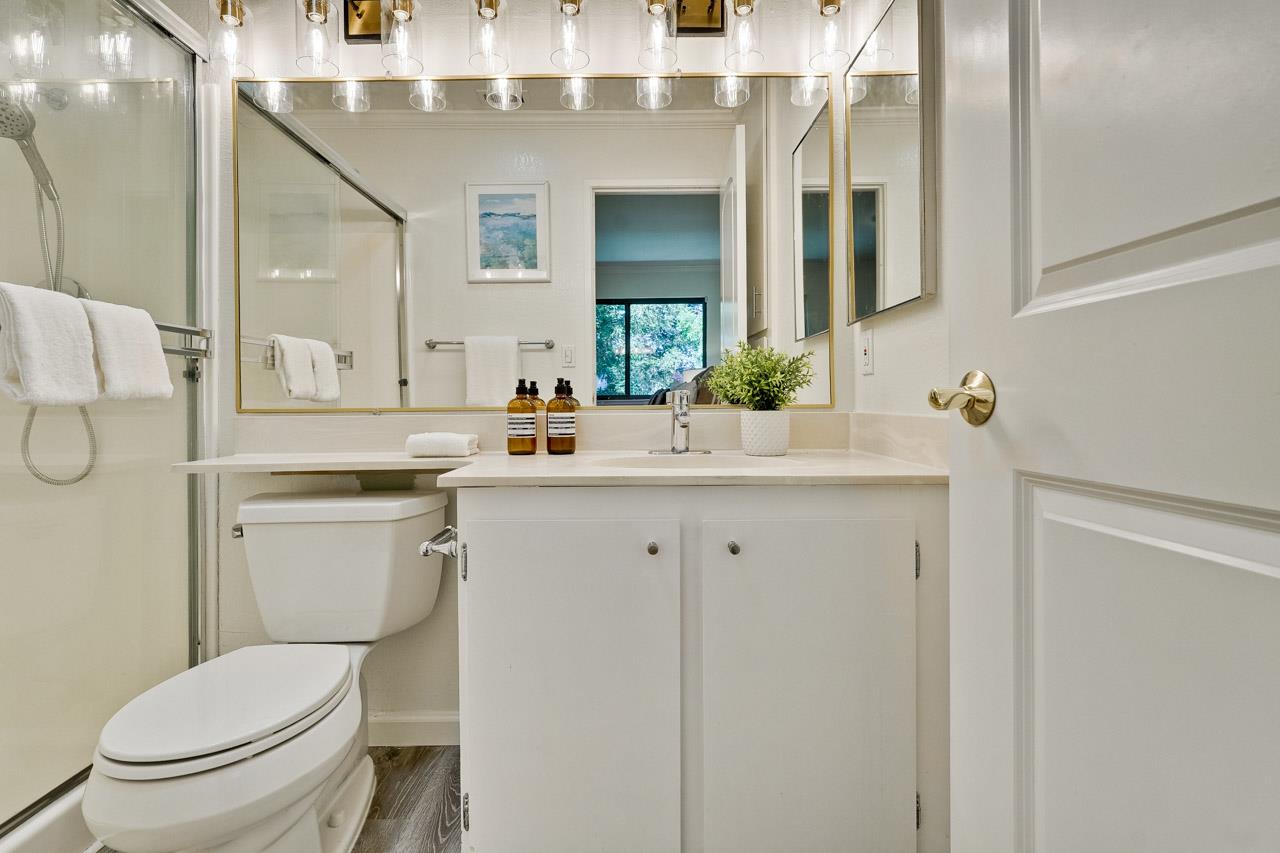 Detail Gallery Image 23 of 43 For 535 Boxleaf Ct, San Jose,  CA 95117 - 2 Beds | 2/1 Baths