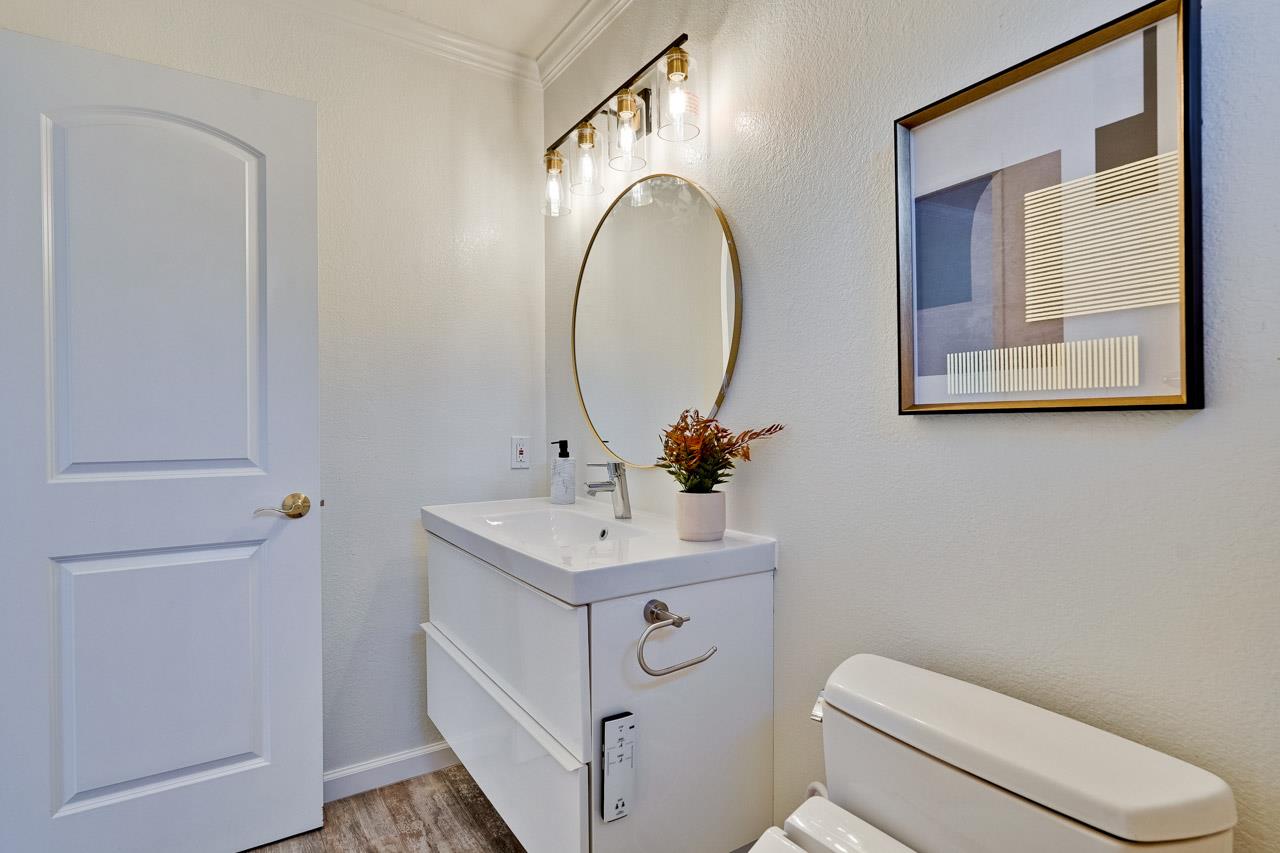 Detail Gallery Image 33 of 43 For 535 Boxleaf Ct, San Jose,  CA 95117 - 2 Beds | 2/1 Baths