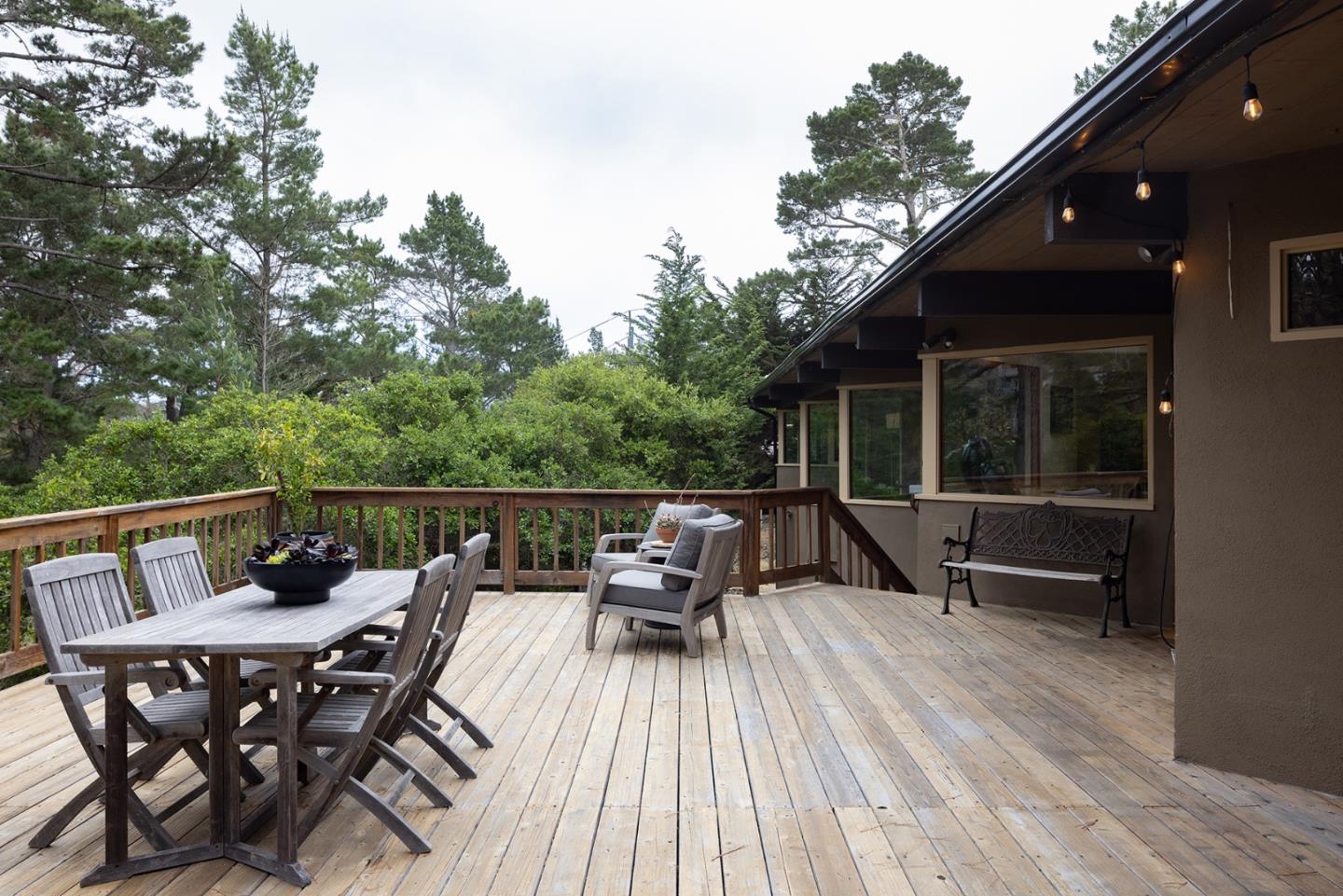 Detail Gallery Image 12 of 22 For 25275 Arriba Del Mundo, Carmel,  CA 93923 - 3 Beds | 2/1 Baths