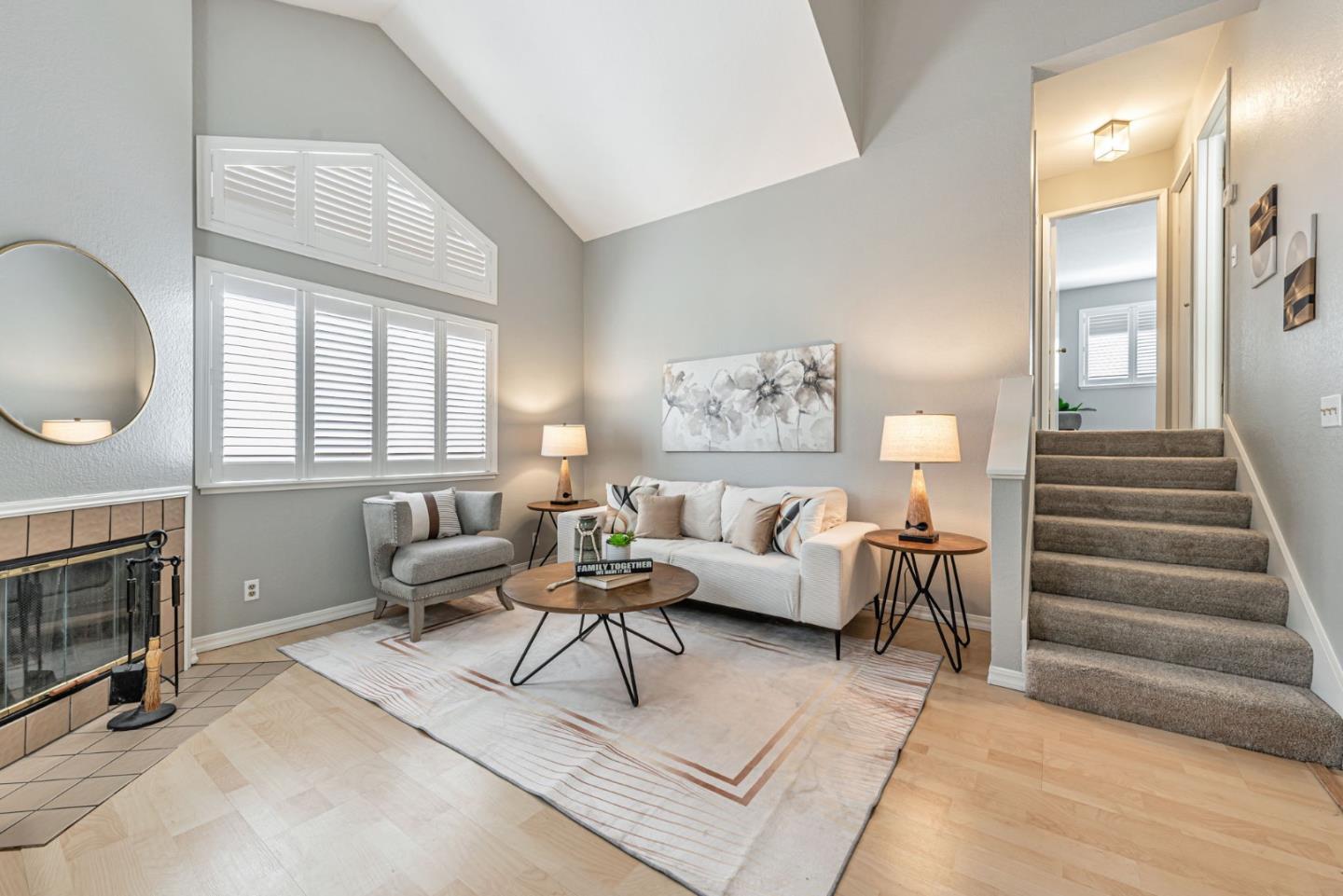 Detail Gallery Image 2 of 31 For 432 Coyote Creek Cir, San Jose,  CA 95116 - 1 Beds | 1 Baths