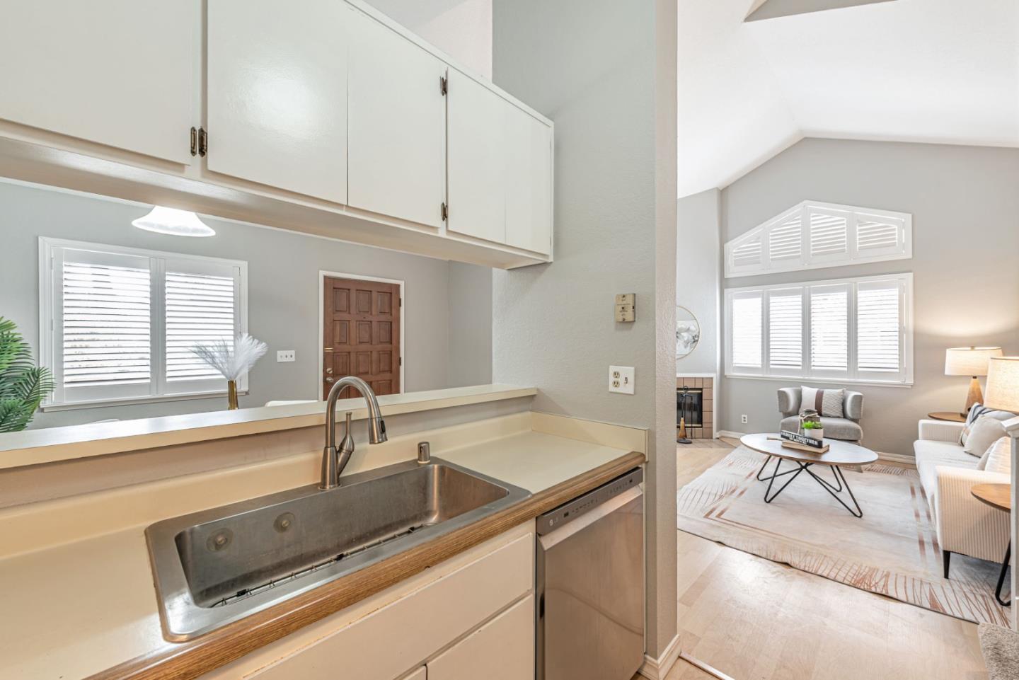 Detail Gallery Image 21 of 31 For 432 Coyote Creek Cir, San Jose,  CA 95116 - 1 Beds | 1 Baths