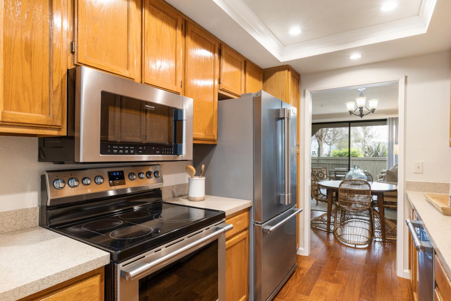 Detail Gallery Image 7 of 22 For 77 Pelican Ln, Redwood City,  CA 94065 - 1 Beds | 1 Baths