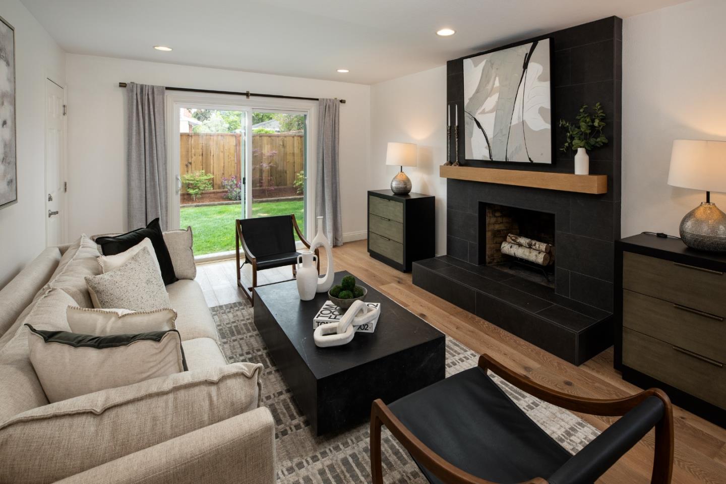 Detail Gallery Image 16 of 43 For 561 Fiesta Dr, San Mateo,  CA 94403 - 3 Beds | 2 Baths