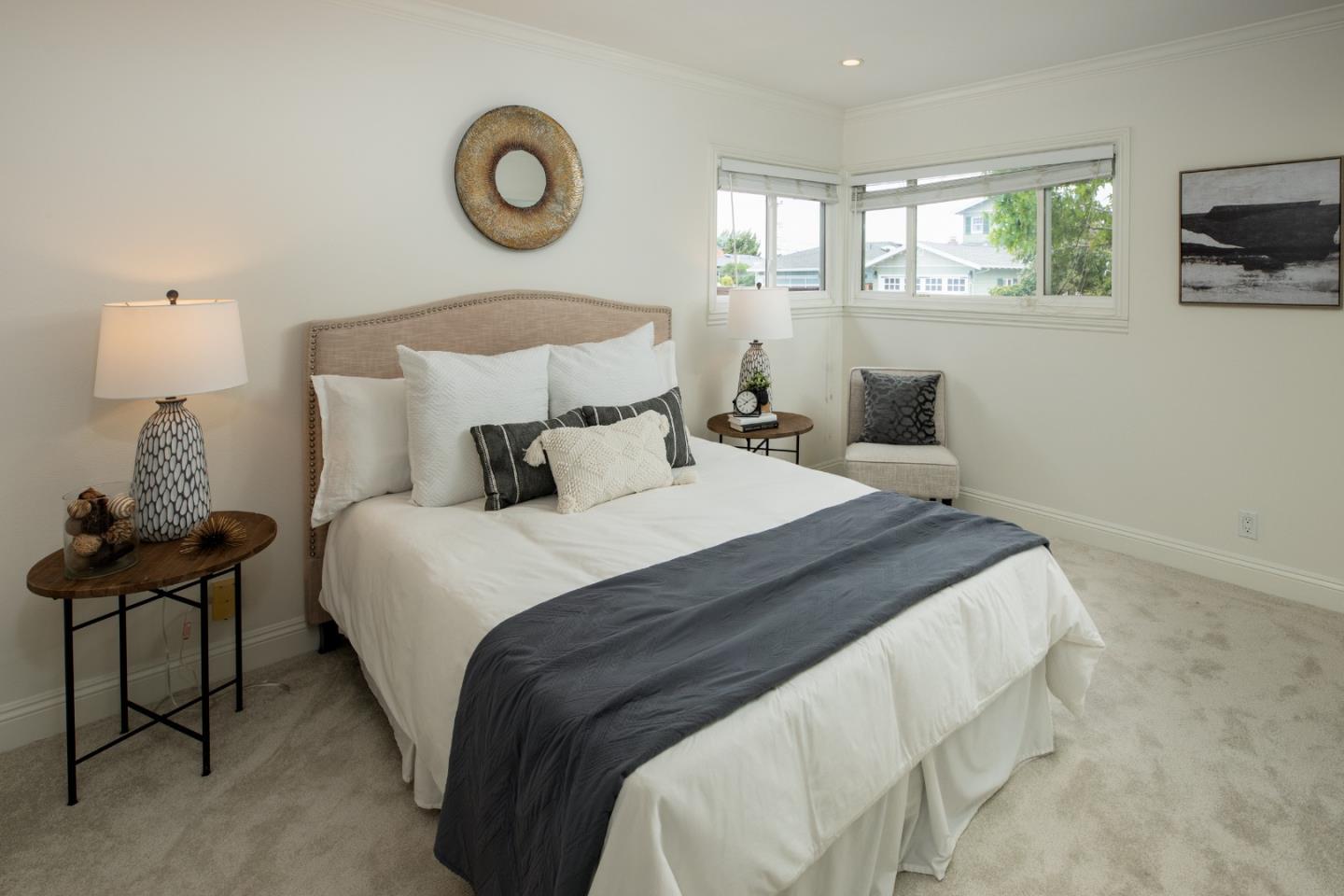 Detail Gallery Image 19 of 43 For 561 Fiesta Dr, San Mateo,  CA 94403 - 3 Beds | 2 Baths