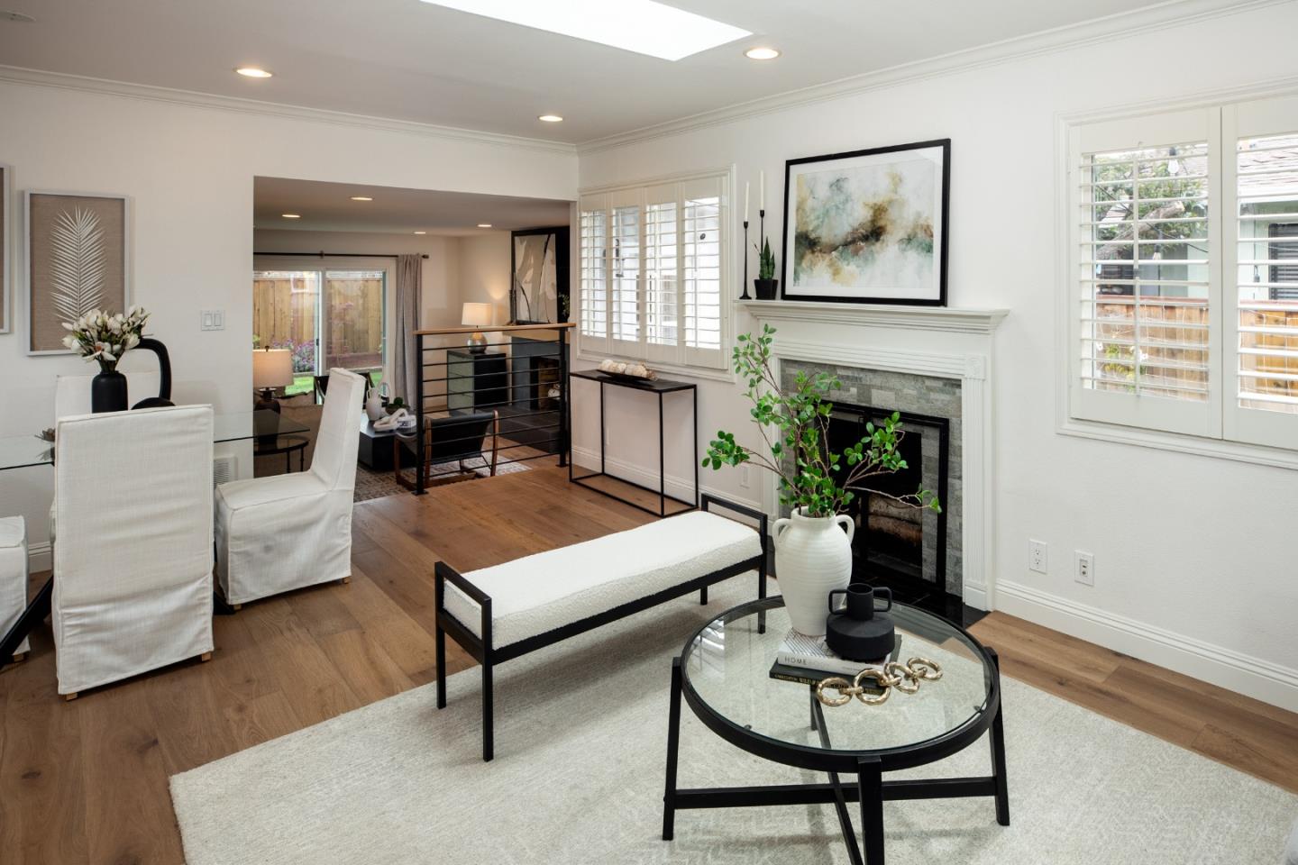 Detail Gallery Image 9 of 43 For 561 Fiesta Dr, San Mateo,  CA 94403 - 3 Beds | 2 Baths