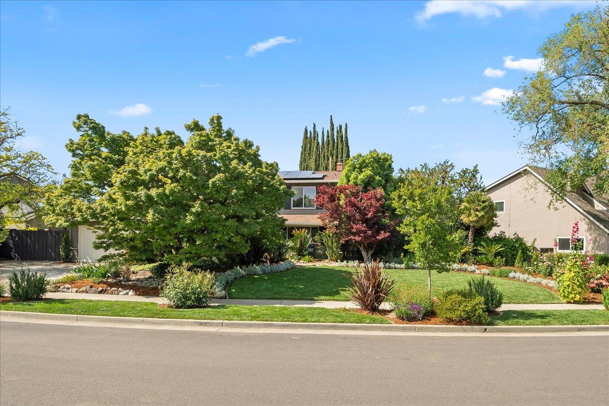 Detail Gallery Image 2 of 47 For 1101 Culligan Blvd, San Jose,  CA 95120 - 4 Beds | 3/1 Baths