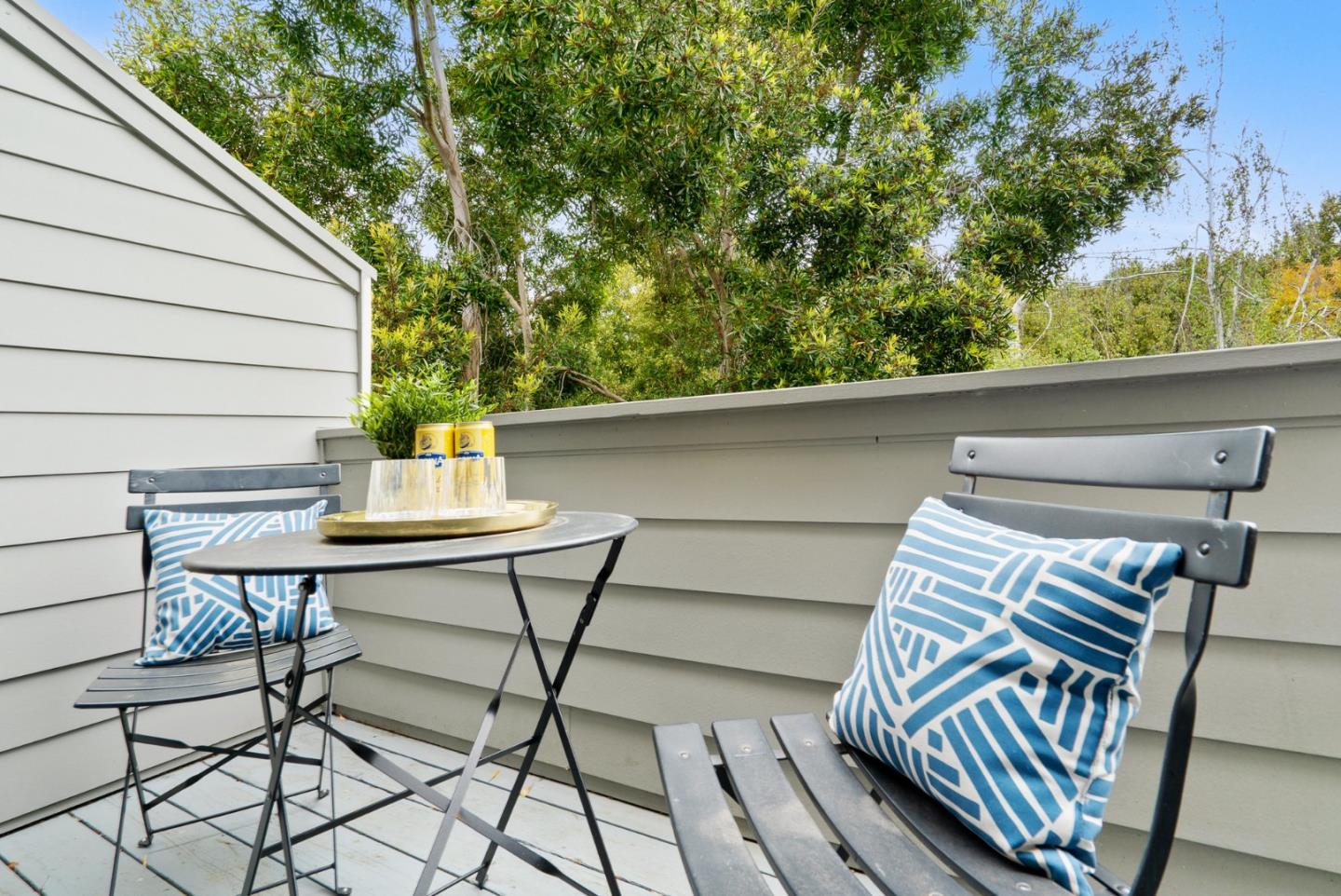 Detail Gallery Image 14 of 50 For 125 Southampton Ln a,  Santa Cruz,  CA 95062 - 2 Beds | 2 Baths