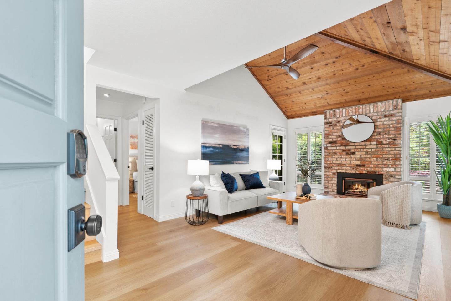 Detail Gallery Image 2 of 50 For 125 Southampton Ln a,  Santa Cruz,  CA 95062 - 2 Beds | 2 Baths