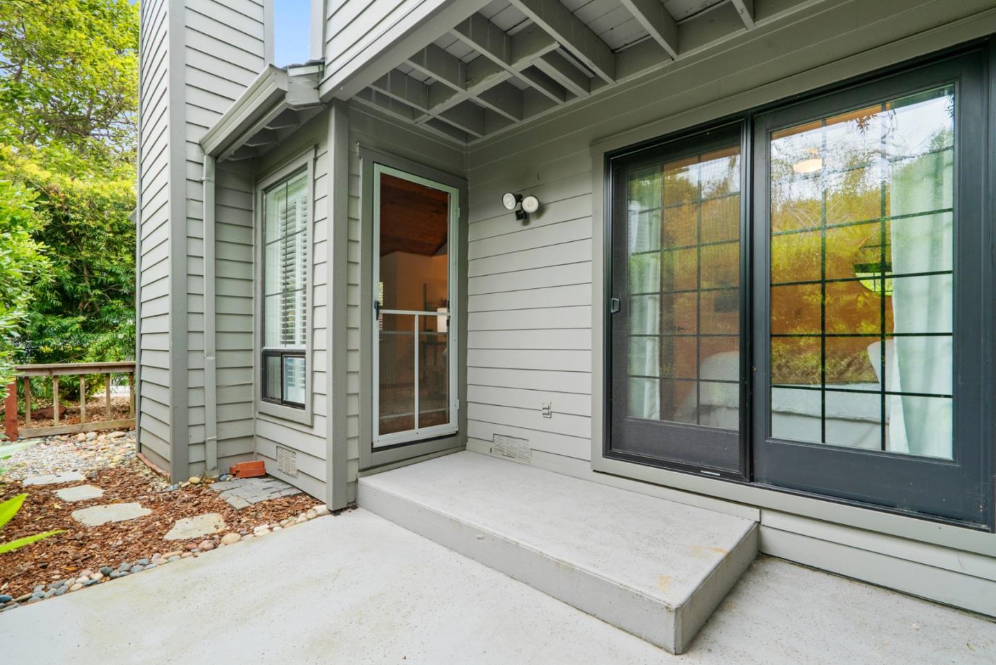 Detail Gallery Image 24 of 50 For 125 Southampton Ln a,  Santa Cruz,  CA 95062 - 2 Beds | 2 Baths