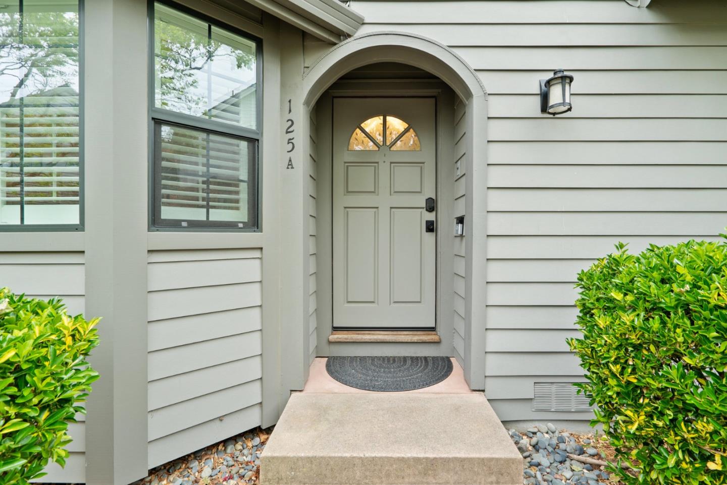 Detail Gallery Image 28 of 50 For 125 Southampton Ln a,  Santa Cruz,  CA 95062 - 2 Beds | 2 Baths