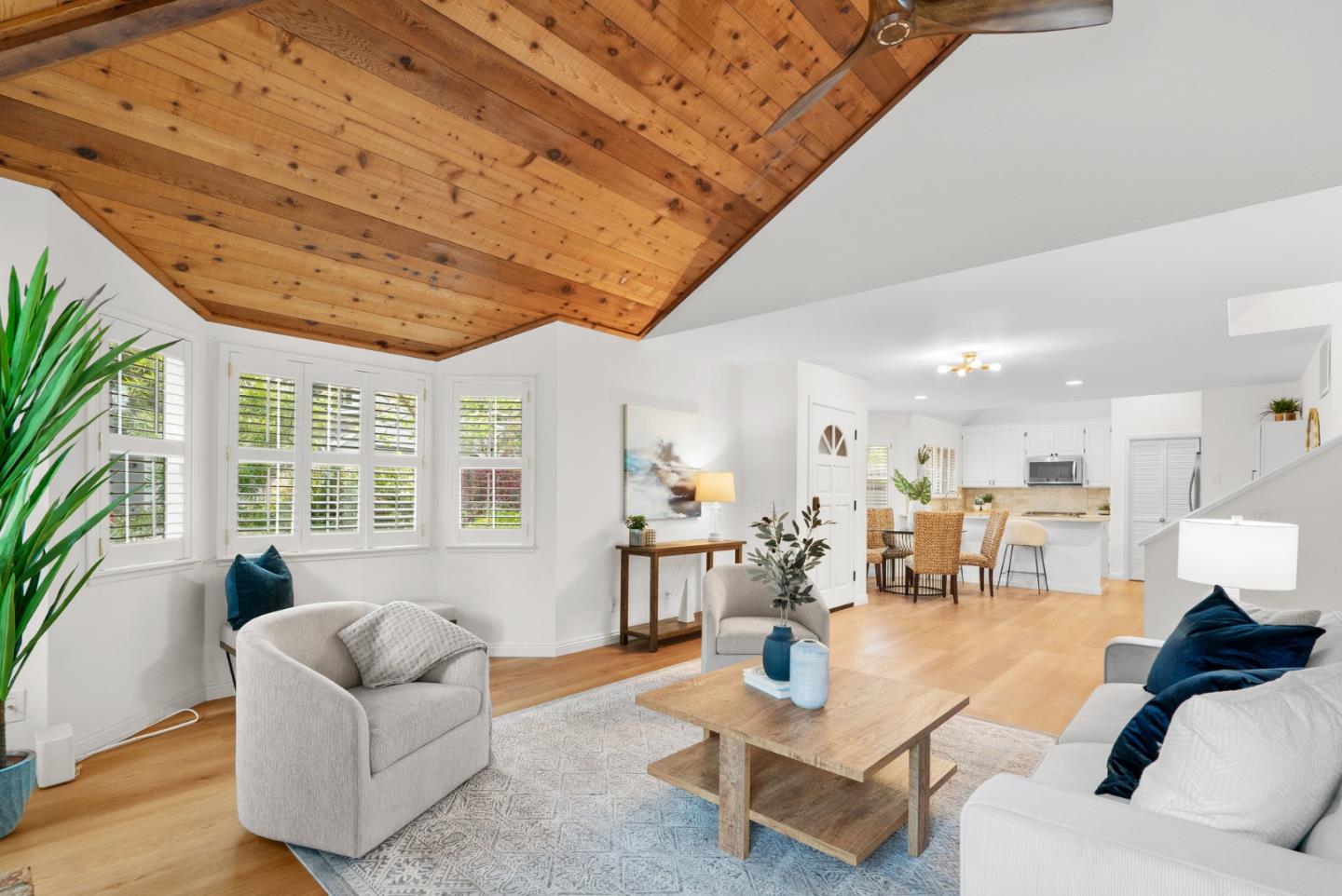 Detail Gallery Image 32 of 50 For 125 Southampton Ln a,  Santa Cruz,  CA 95062 - 2 Beds | 2 Baths