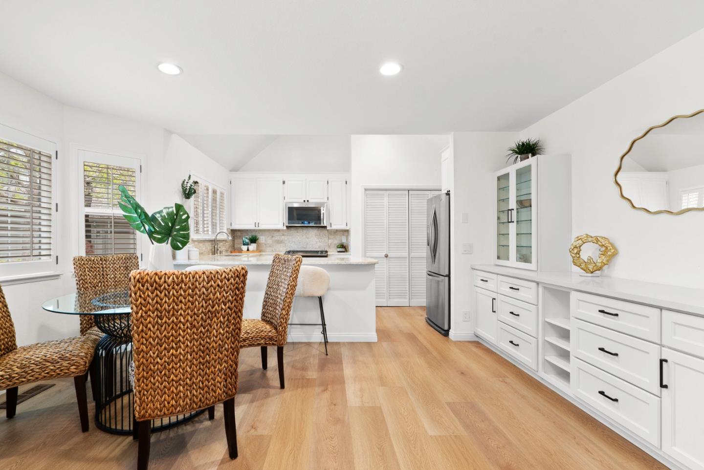 Detail Gallery Image 33 of 50 For 125 Southampton Ln a,  Santa Cruz,  CA 95062 - 2 Beds | 2 Baths