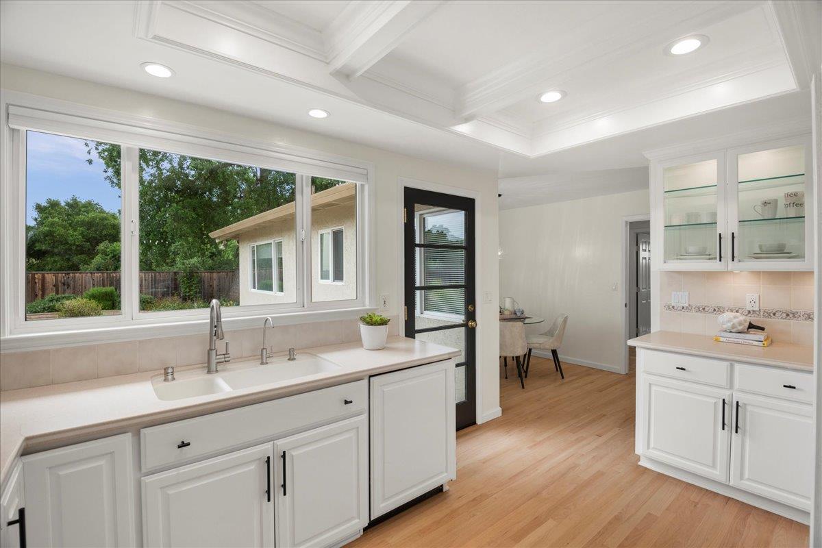 Detail Gallery Image 15 of 32 For 7156 Brooktree Way, San Jose,  CA 95120 - 4 Beds | 2 Baths