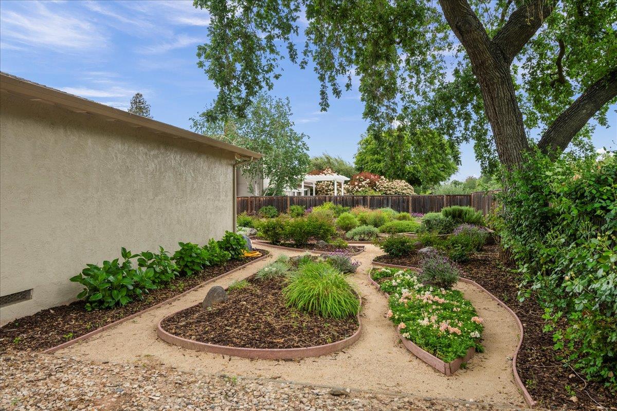 Detail Gallery Image 26 of 32 For 7156 Brooktree Way, San Jose,  CA 95120 - 4 Beds | 2 Baths