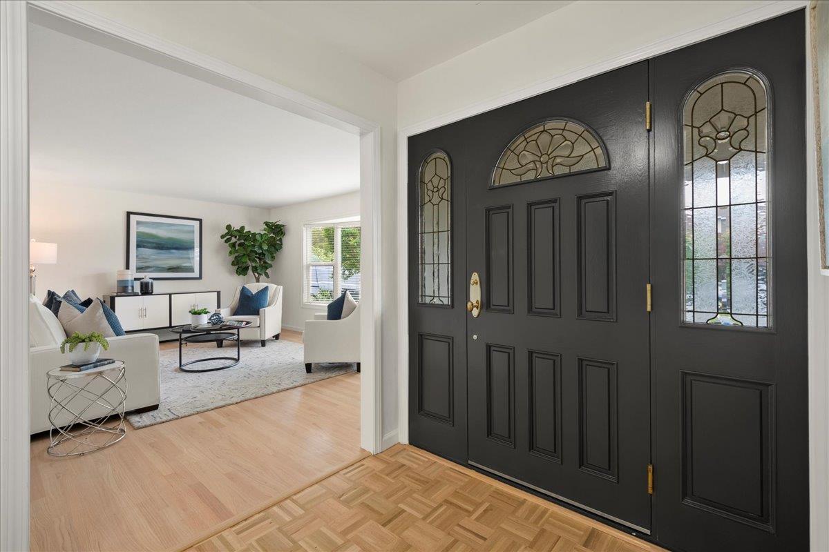 Detail Gallery Image 4 of 32 For 7156 Brooktree Way, San Jose,  CA 95120 - 4 Beds | 2 Baths
