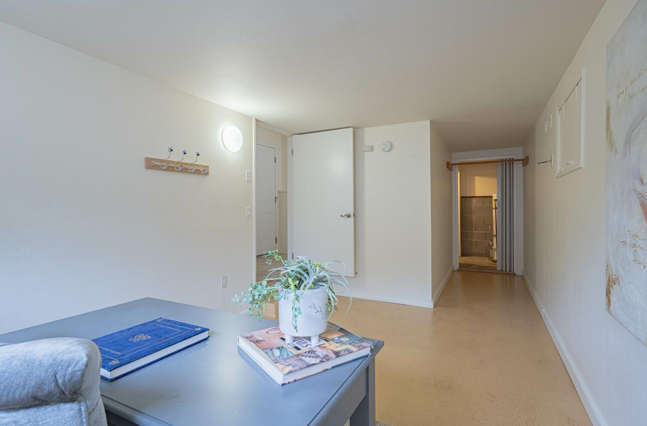 Detail Gallery Image 35 of 39 For 9 Harrow Court, Seaside,  CA 93955 - 3 Beds | 2 Baths