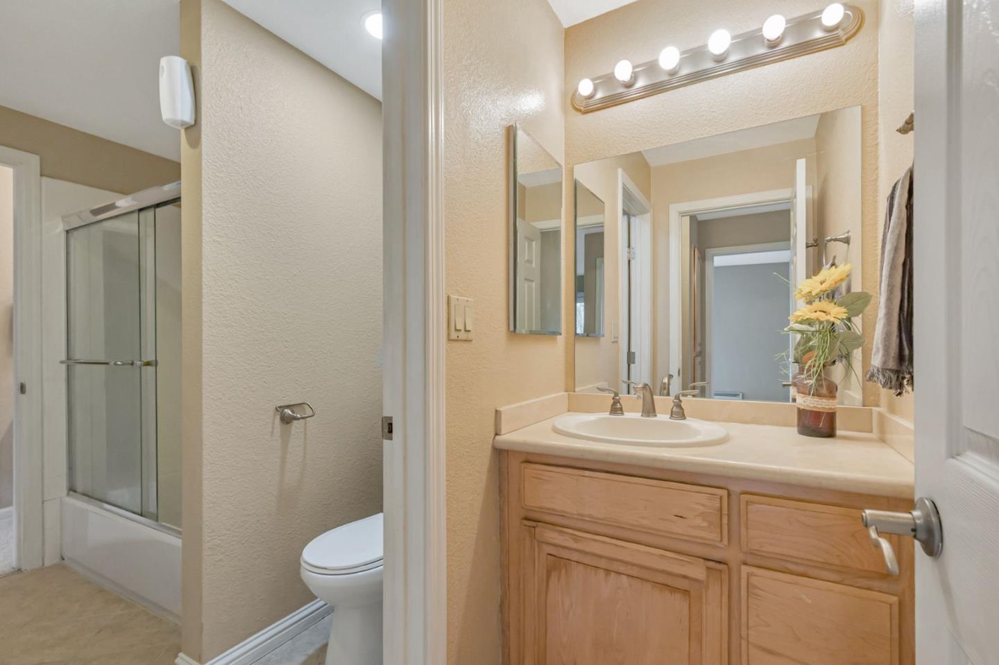 Detail Gallery Image 25 of 38 For 57 Monte Verano Ct, San Jose,  CA 95116 - 2 Beds | 1 Baths