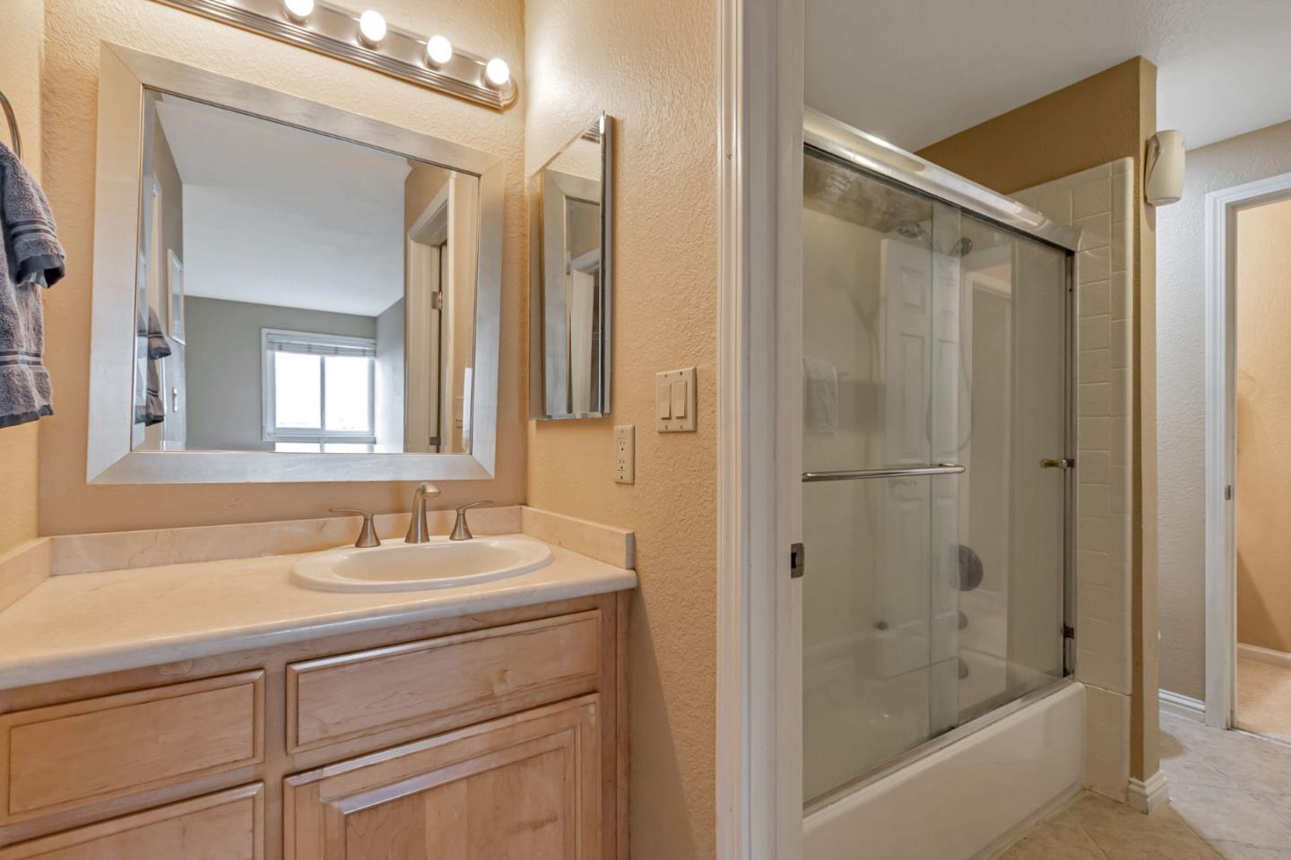 Detail Gallery Image 28 of 38 For 57 Monte Verano Ct, San Jose,  CA 95116 - 2 Beds | 1 Baths