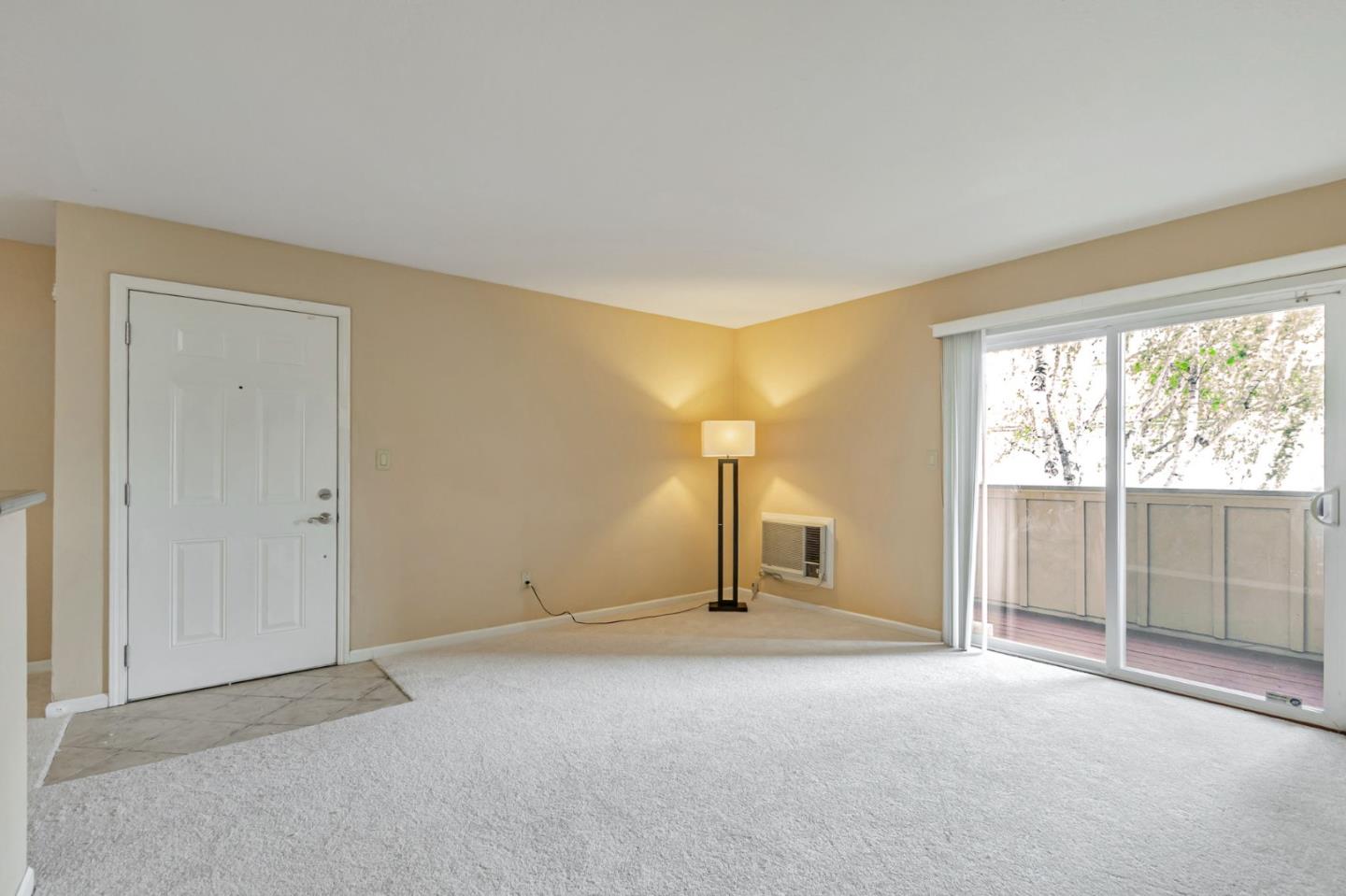 Detail Gallery Image 6 of 38 For 57 Monte Verano Ct, San Jose,  CA 95116 - 2 Beds | 1 Baths