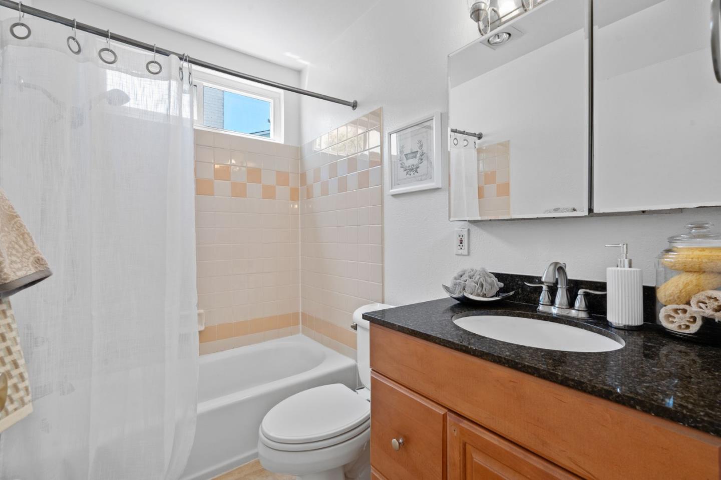 Detail Gallery Image 26 of 49 For 6150 Oneida Dr, San Jose,  CA 95123 - 3 Beds | 2 Baths