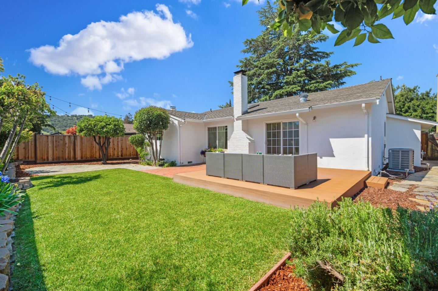 Detail Gallery Image 33 of 49 For 6150 Oneida Dr, San Jose,  CA 95123 - 3 Beds | 2 Baths