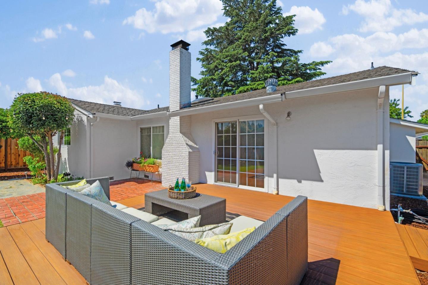 Detail Gallery Image 34 of 49 For 6150 Oneida Dr, San Jose,  CA 95123 - 3 Beds | 2 Baths
